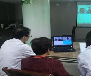 遠(yuǎn)程會(huì)診系統(tǒng)-專(zhuān)家在線(xiàn)救治腎病患者